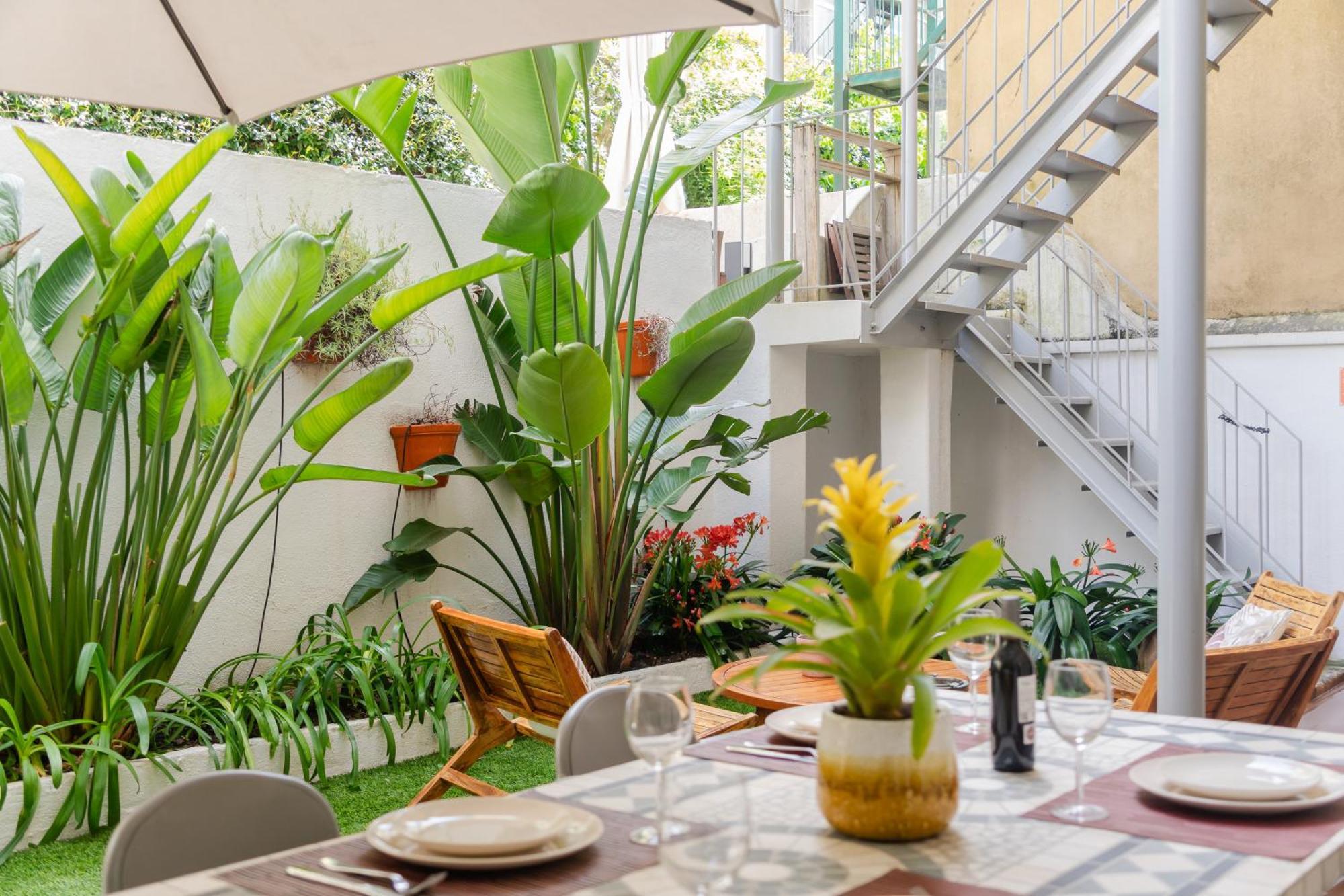 Апартаменты Lisbon Garden Retreat Экстерьер фото