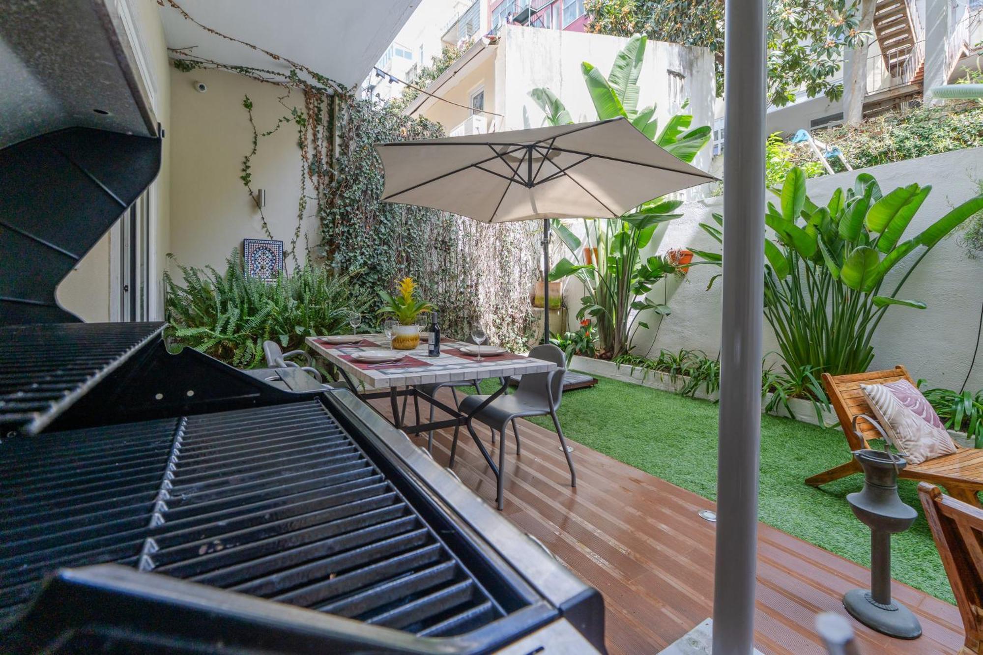 Апартаменты Lisbon Garden Retreat Экстерьер фото